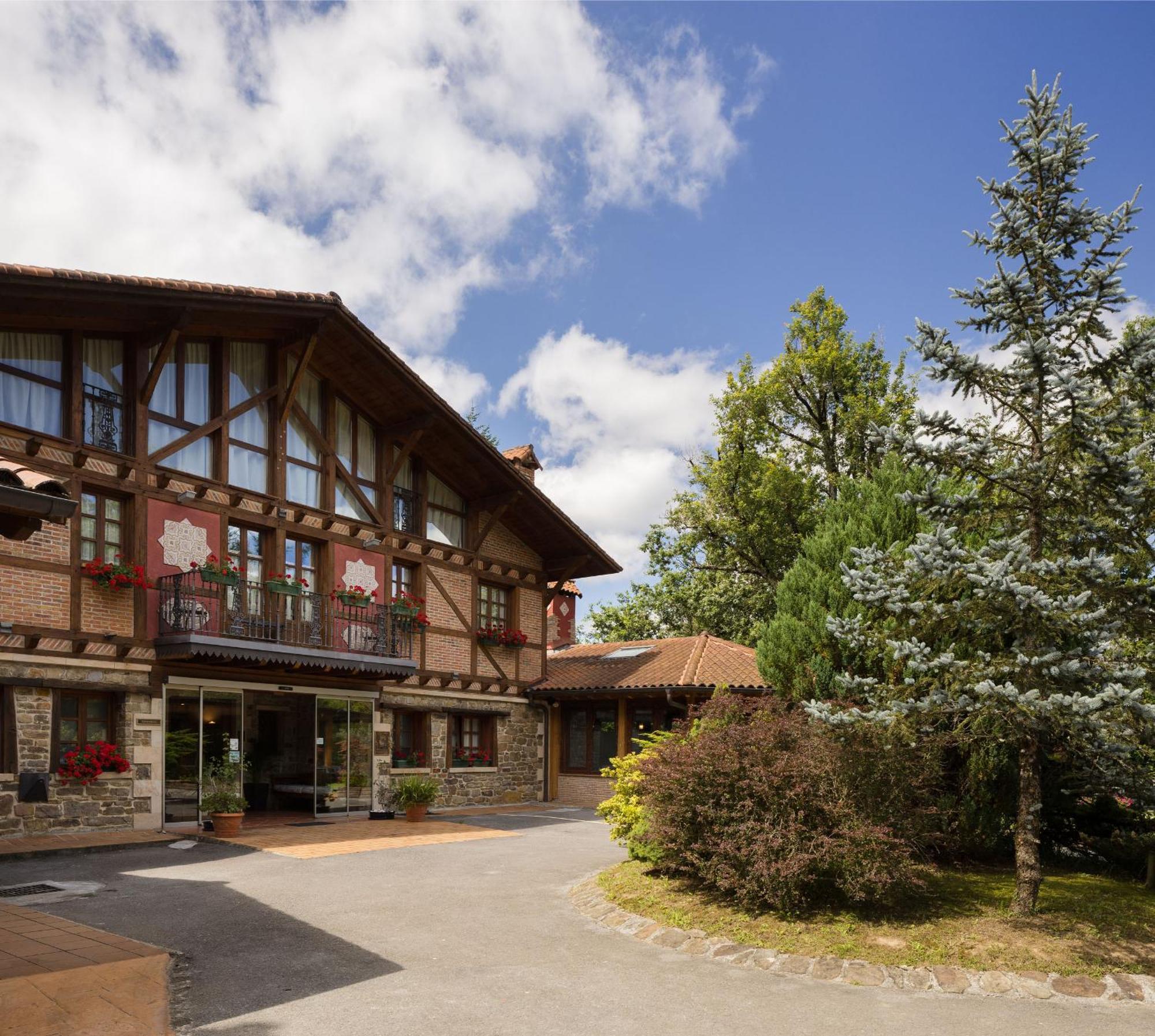 Hotel & Spa Etxegana Zeanuri Kültér fotó